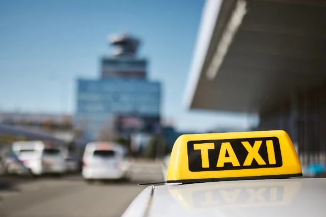 Taxi en el aeropuerto